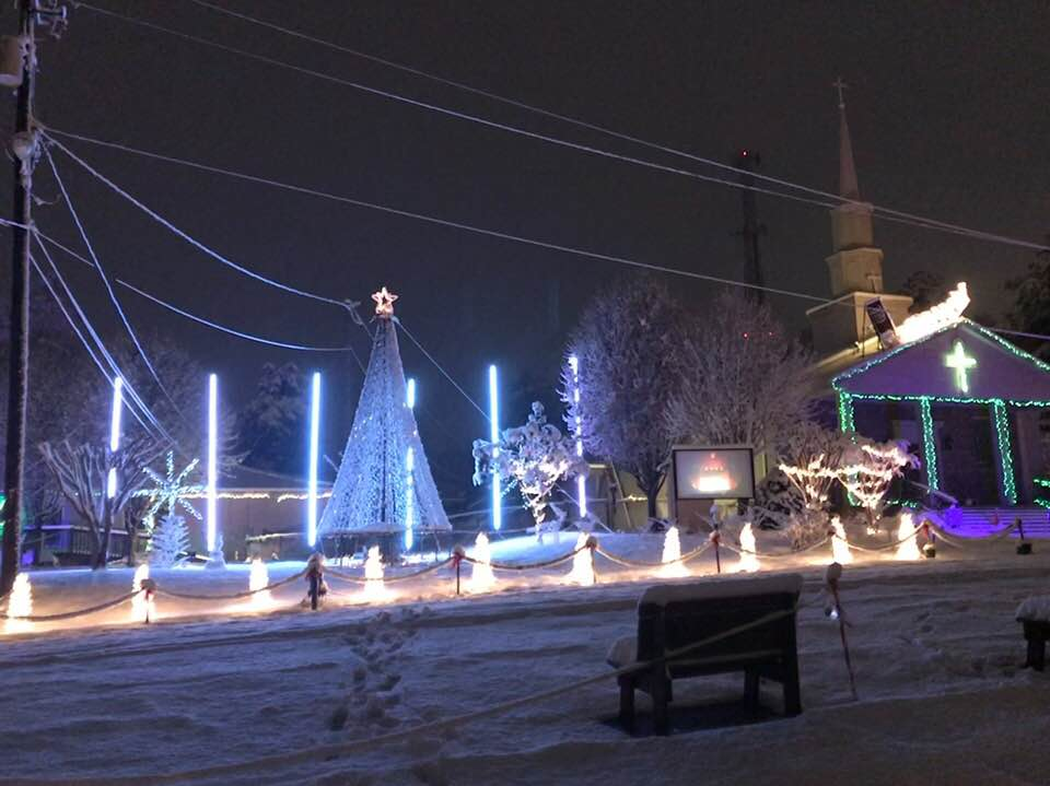 Snow covered Christmas Lights at Holly Springs Lights